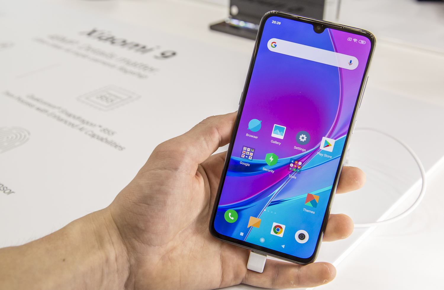 Xiaomi Mi 9 preview design