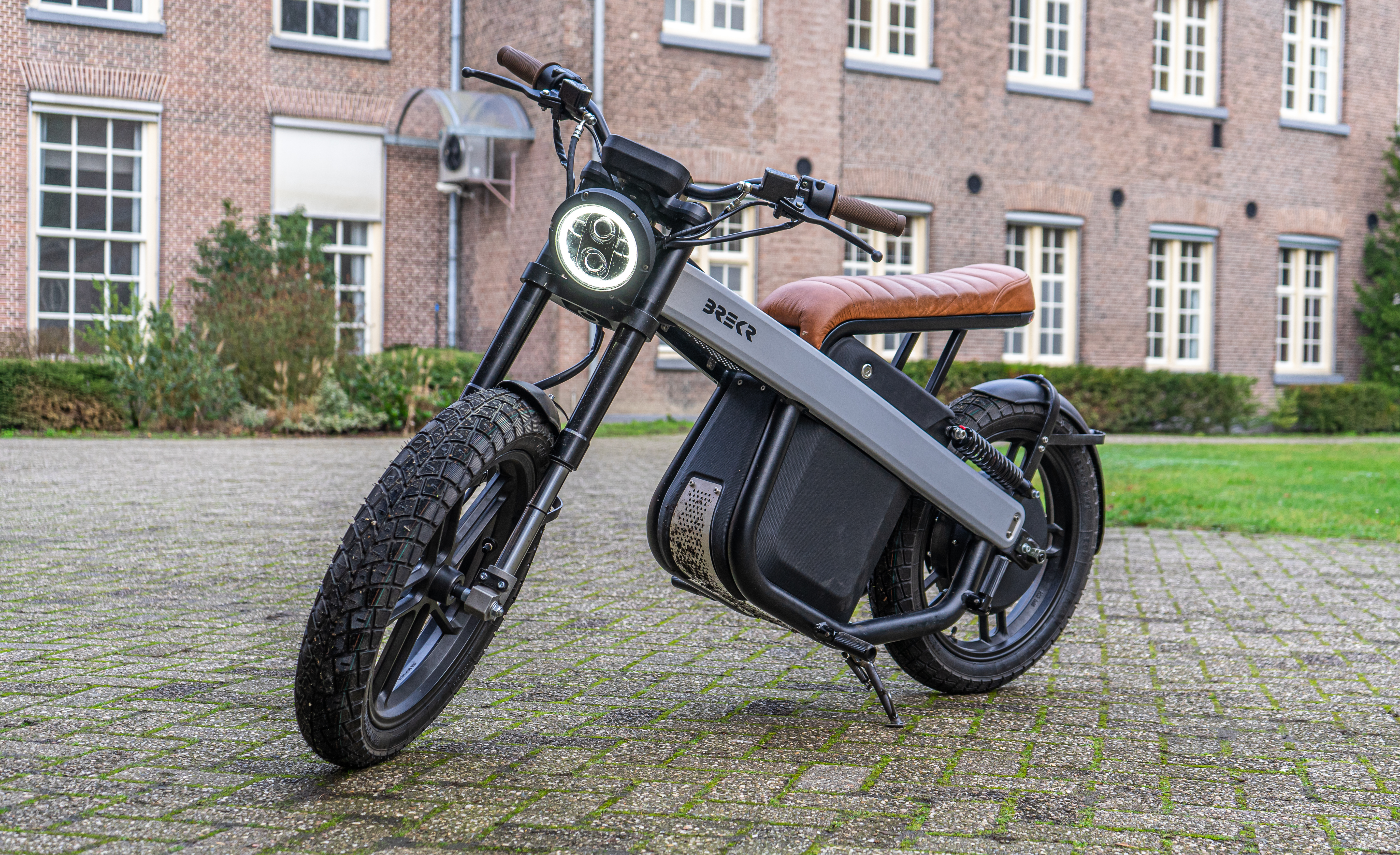 Brekr Model B preview uitgelicht