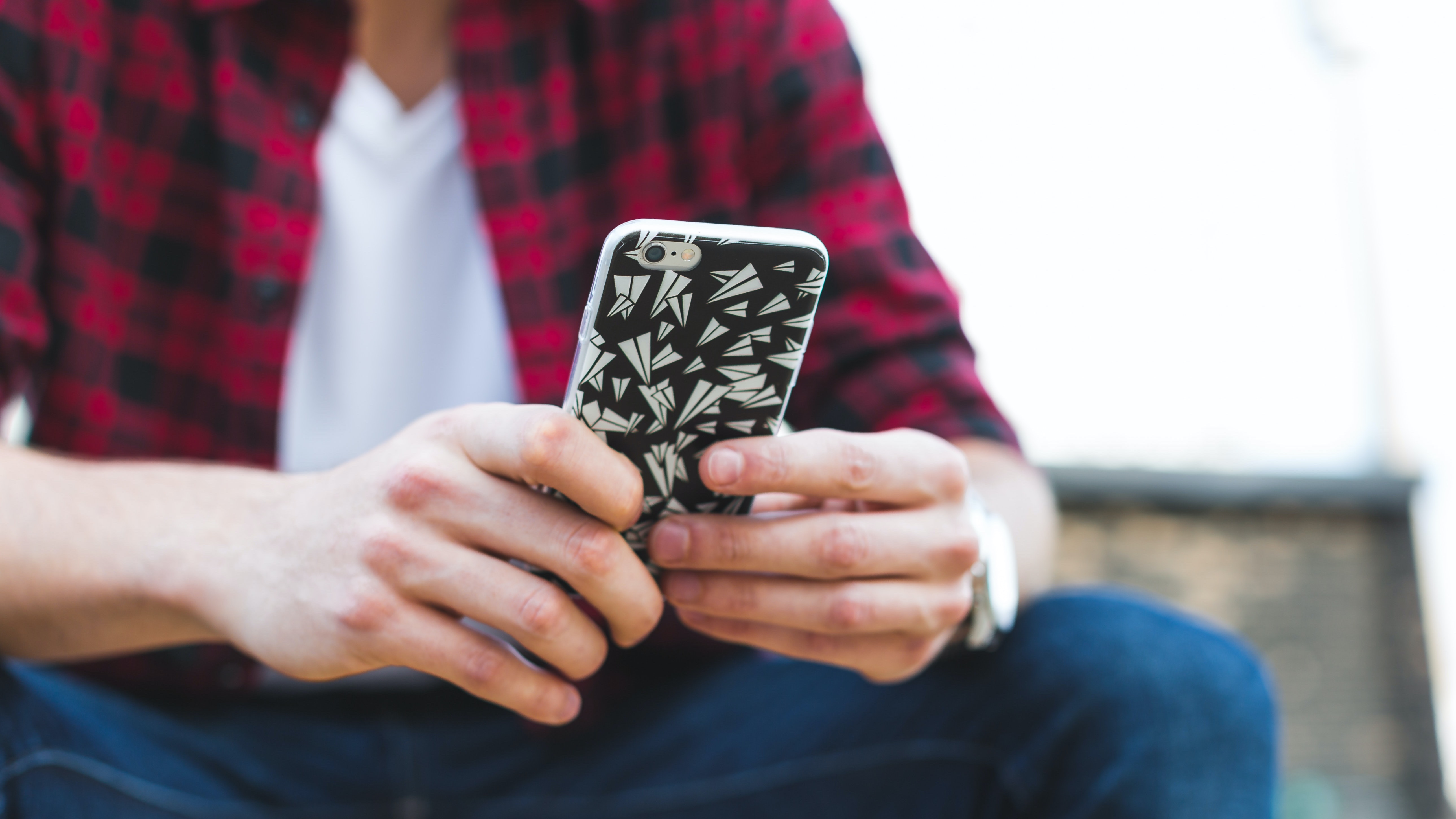 iOS 14 iphone tikjes achterkant 16x9