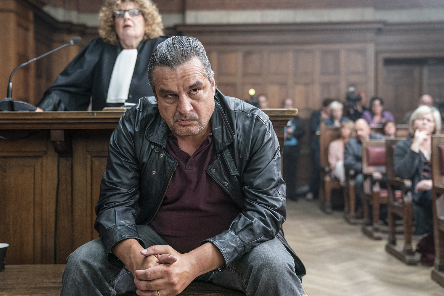 Undercover Frank Lammers