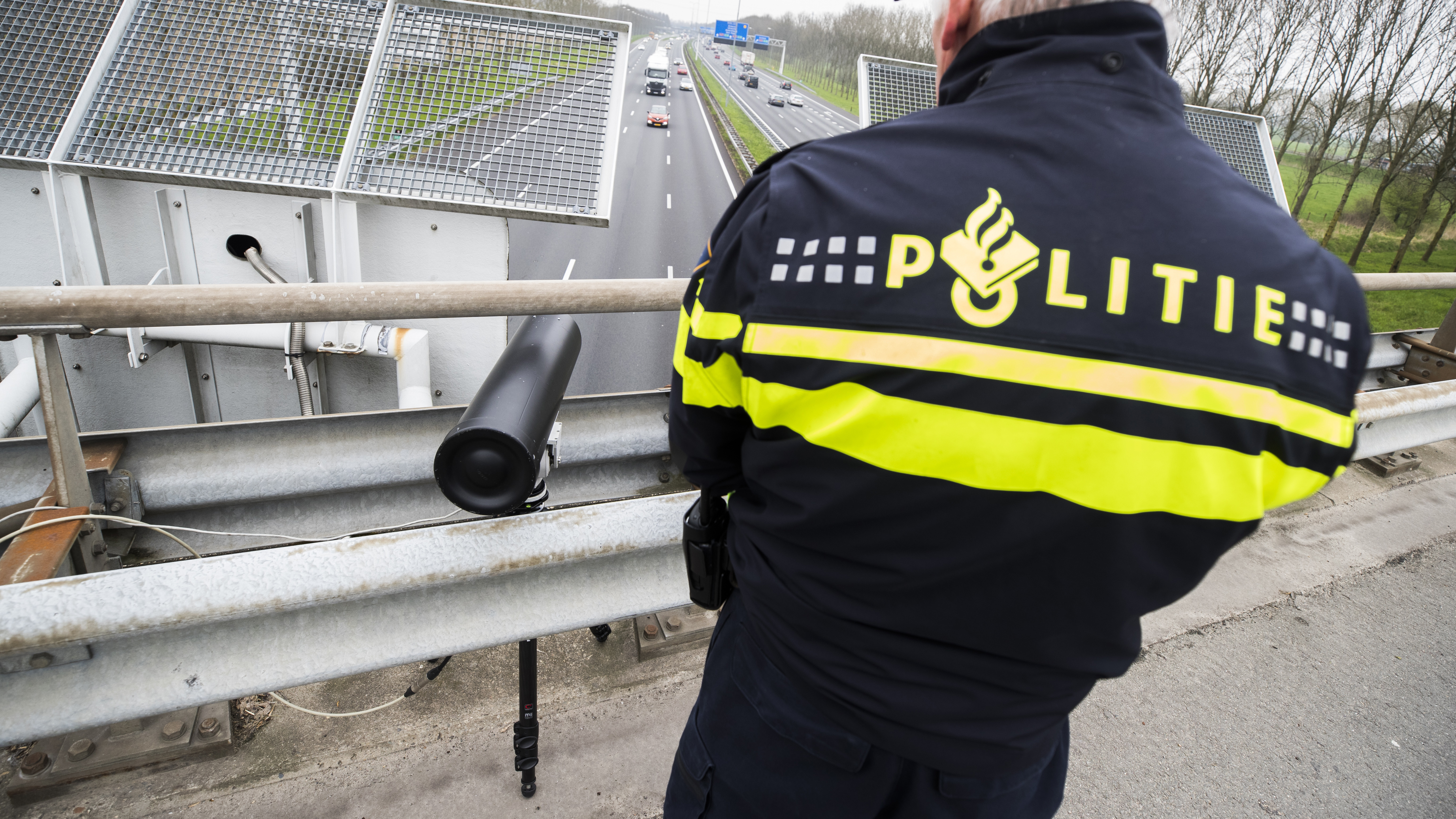 politie smartphone monocam