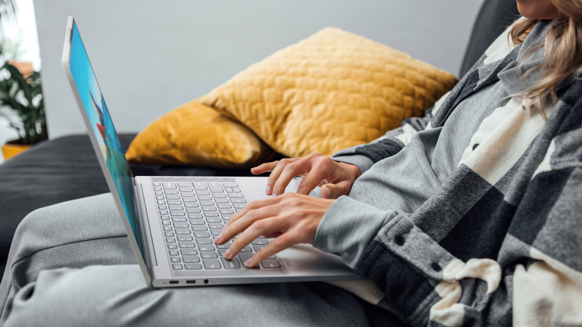 Lenovo Slim Slim 7 Carbon