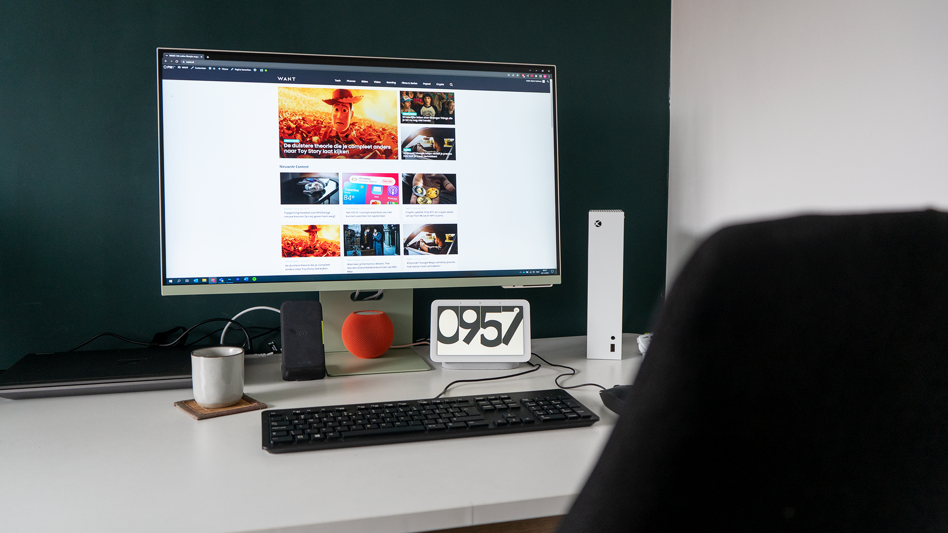 Samsung M8 Smart monitor