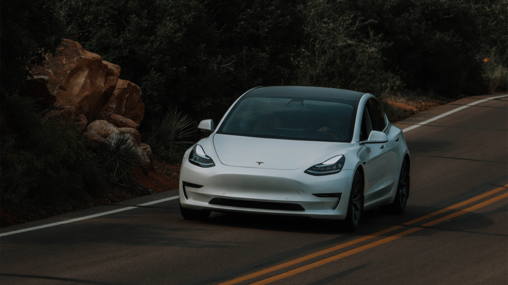 Afhankelijkheid Kansen Zilver Tesla Model 3 te duur? Volgende elektrische auto fixt het probleem!