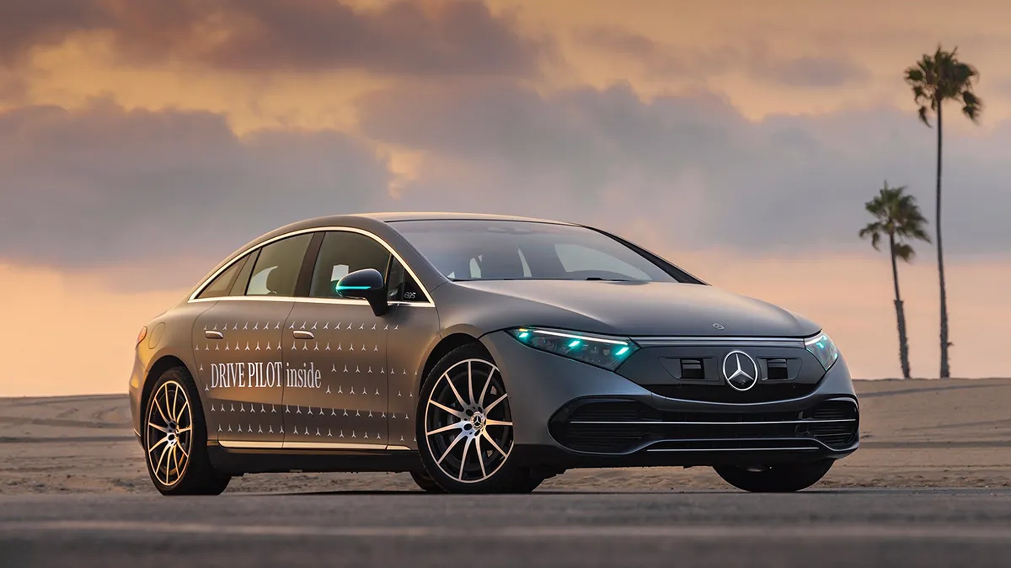 Zelfrijdende elektrische auto van Mercedes-Benz