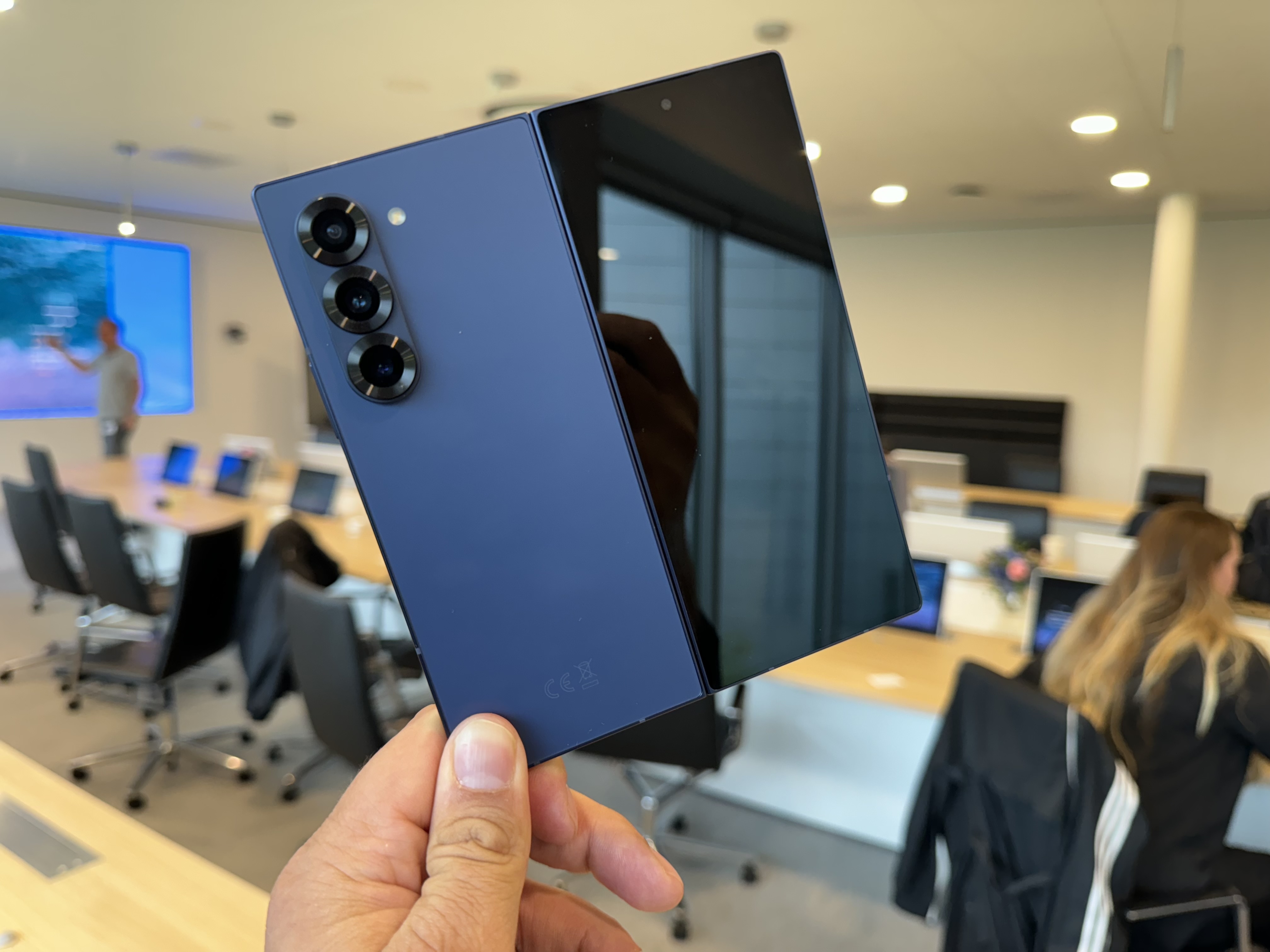Wat je volgens Samsung echt niet moet doen met de Galaxy Fold6