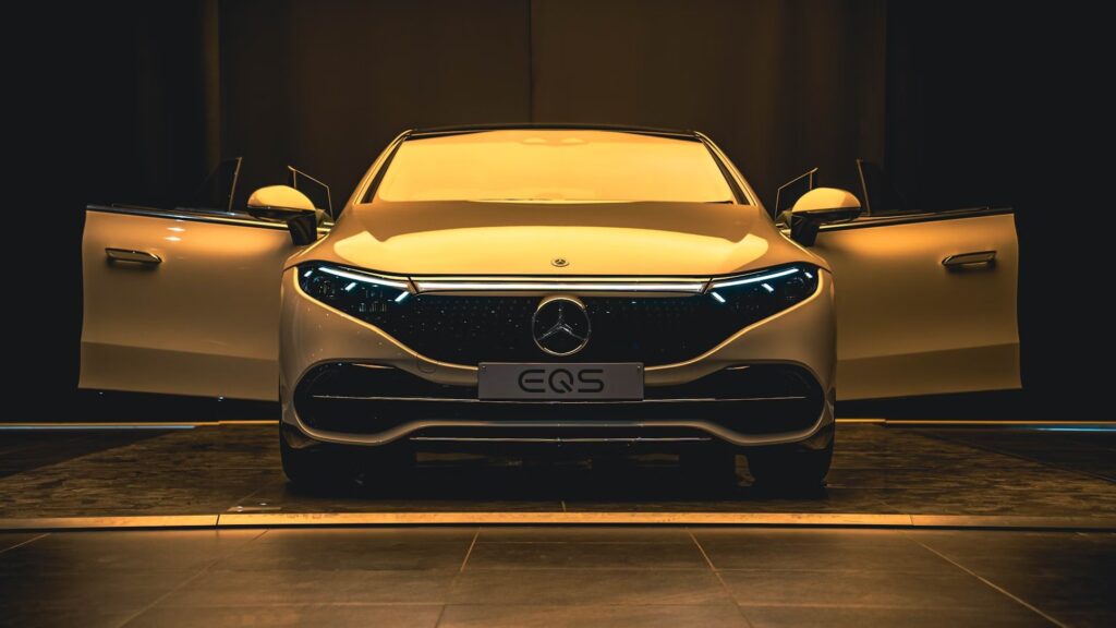 Toekomstige elektrische auto's van Mercedes hoef je nooit meer op te laden