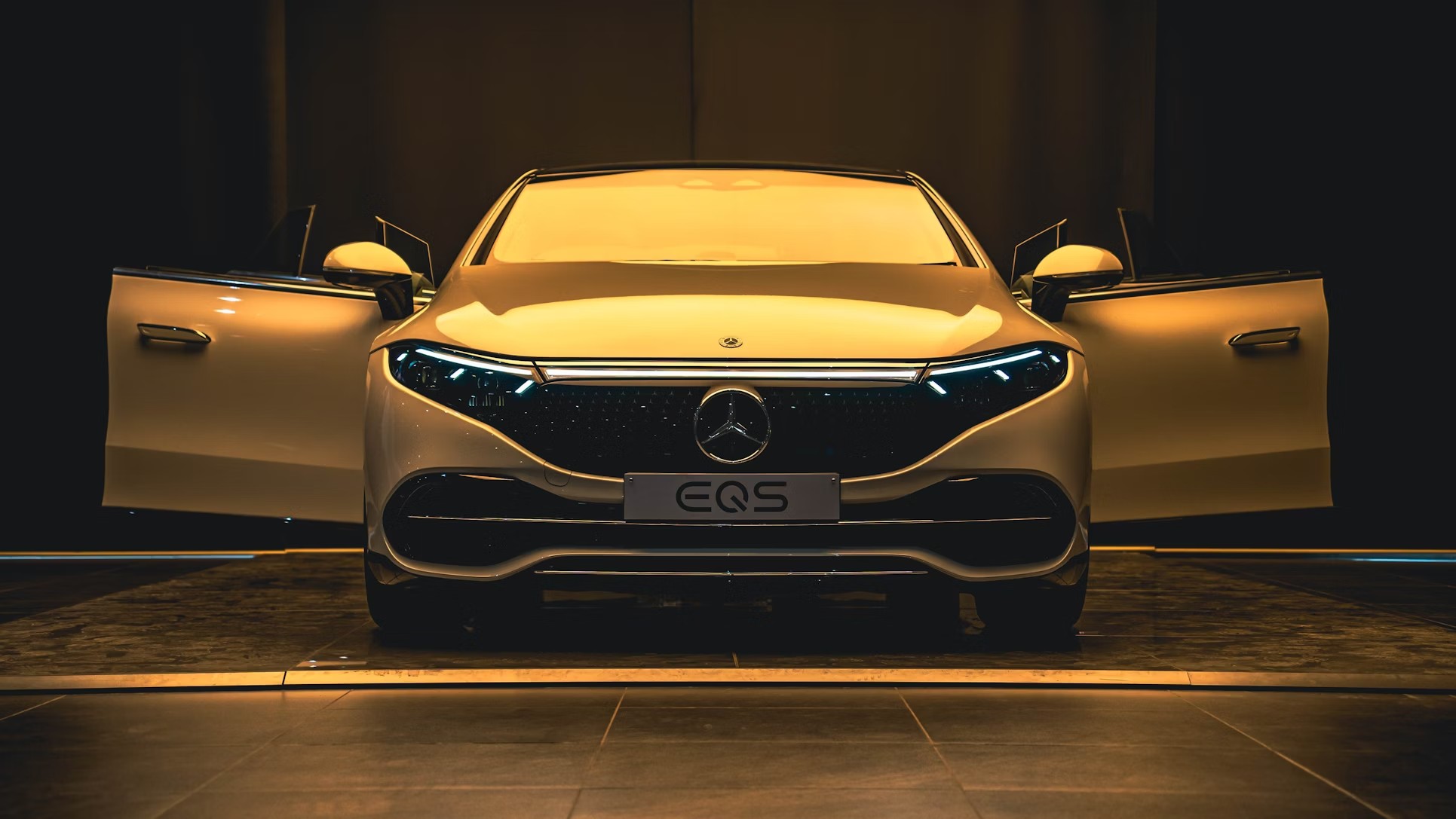 Toekomstige elektrische auto's van Mercedes hoef je nooit meer op te laden