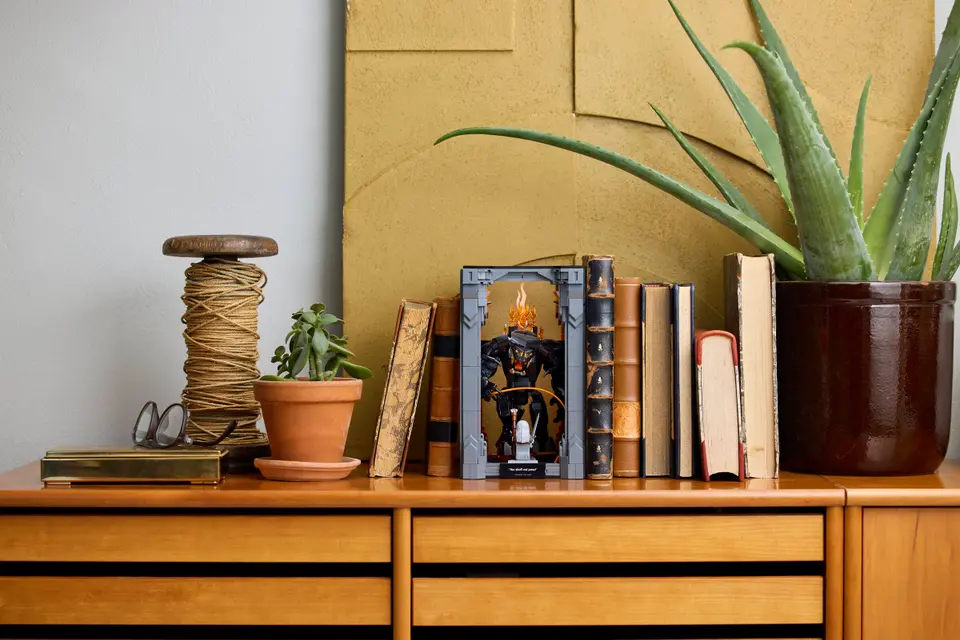 Lego komt de laatste tijd met super gave sets van Lord of the Rings. Deze set is helemaal mooi voor fans van de boeken.