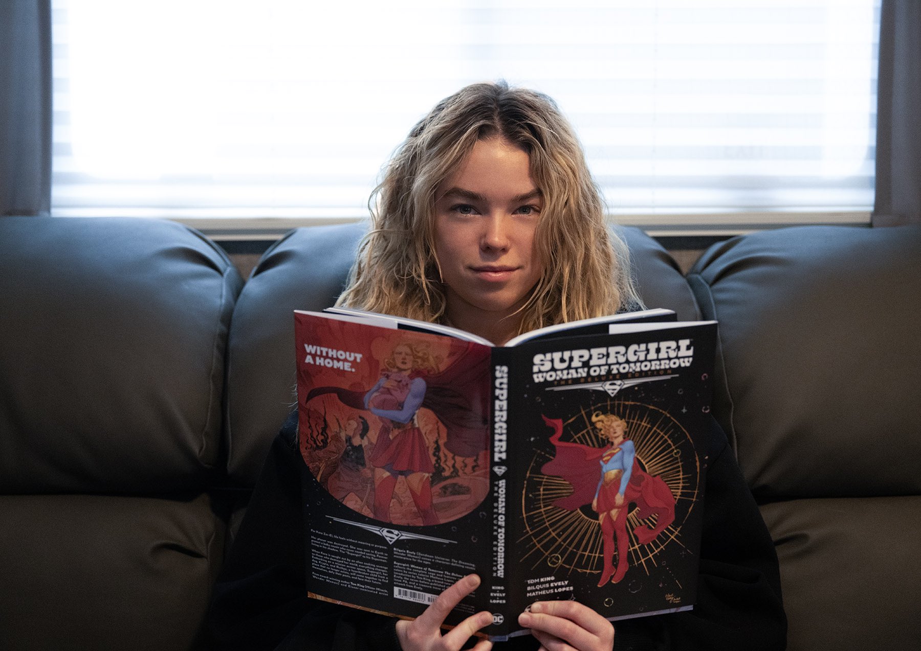 Superman is nu een week in de bioscoop en DC-hoofd James Gunn laat nu al een eerste blik zien van de volgende DCU-film: Supergirl.