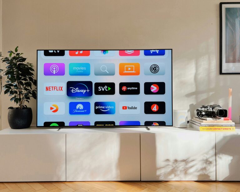 Waarom je moet stoppen met Netflix en Amazon Prime Video
