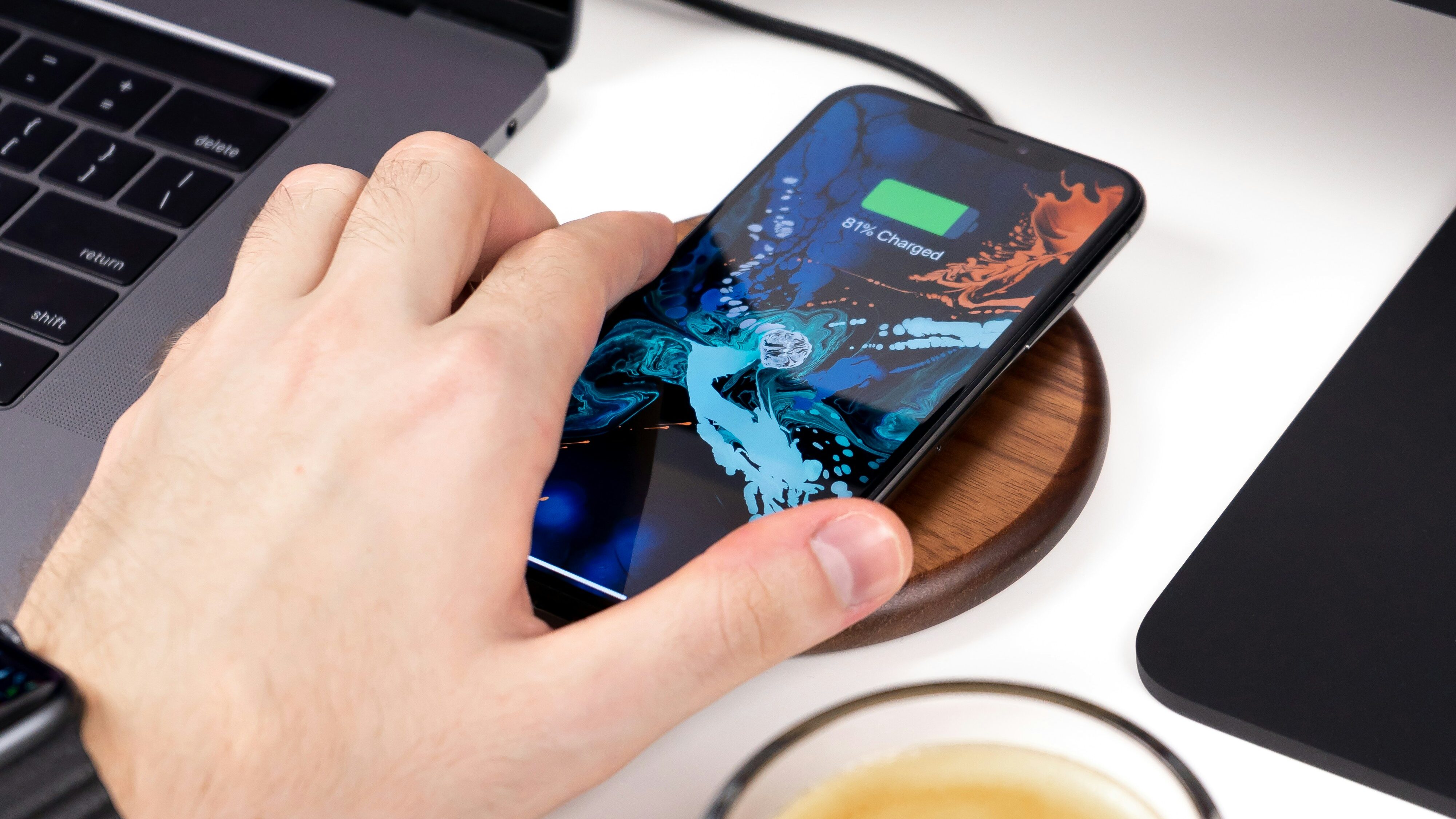 Wat je (nooit) met je iPhone en Android-batterij moet doen