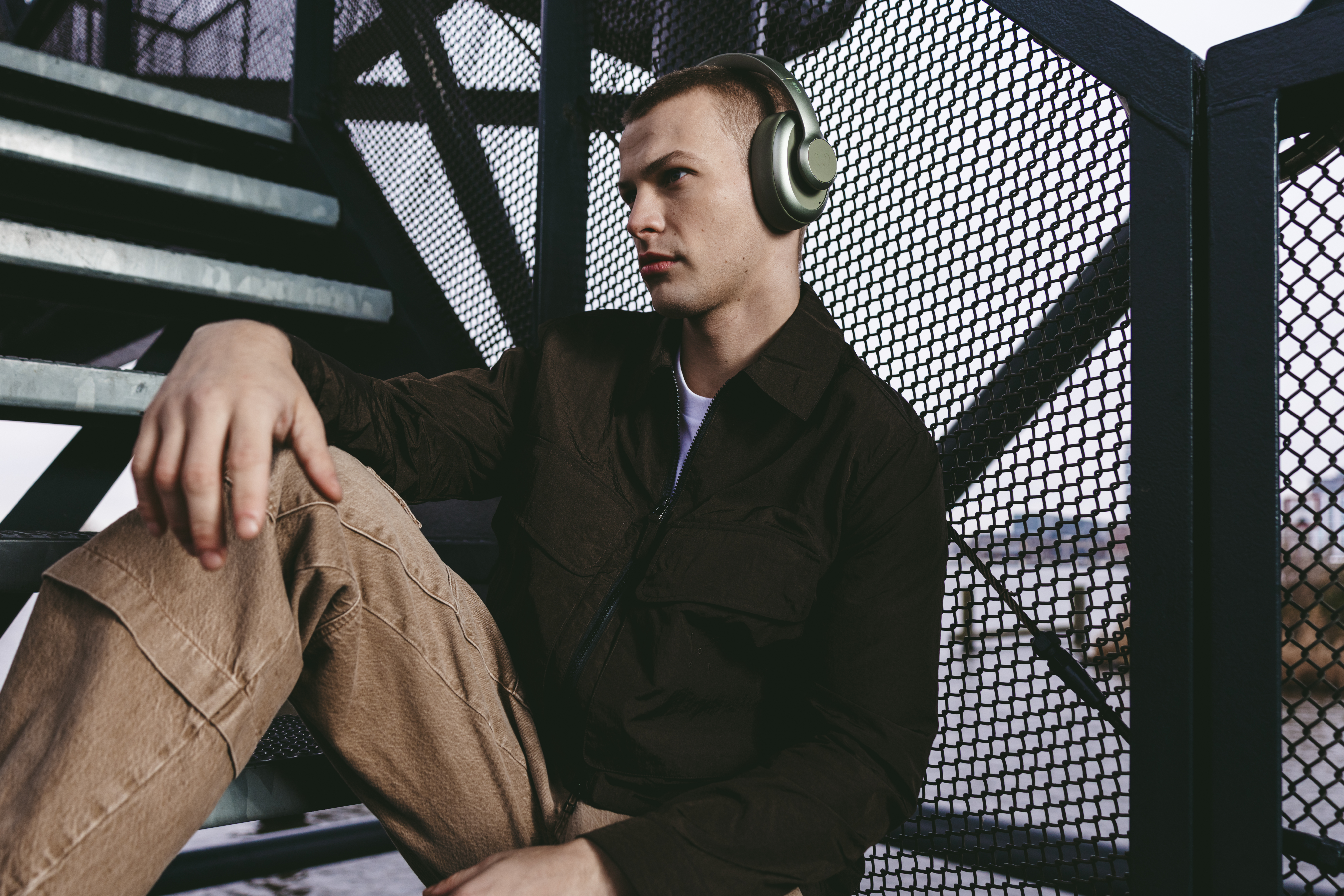 Deze Nederlandse koptelefoon met ANC kost minder dan 100 euro