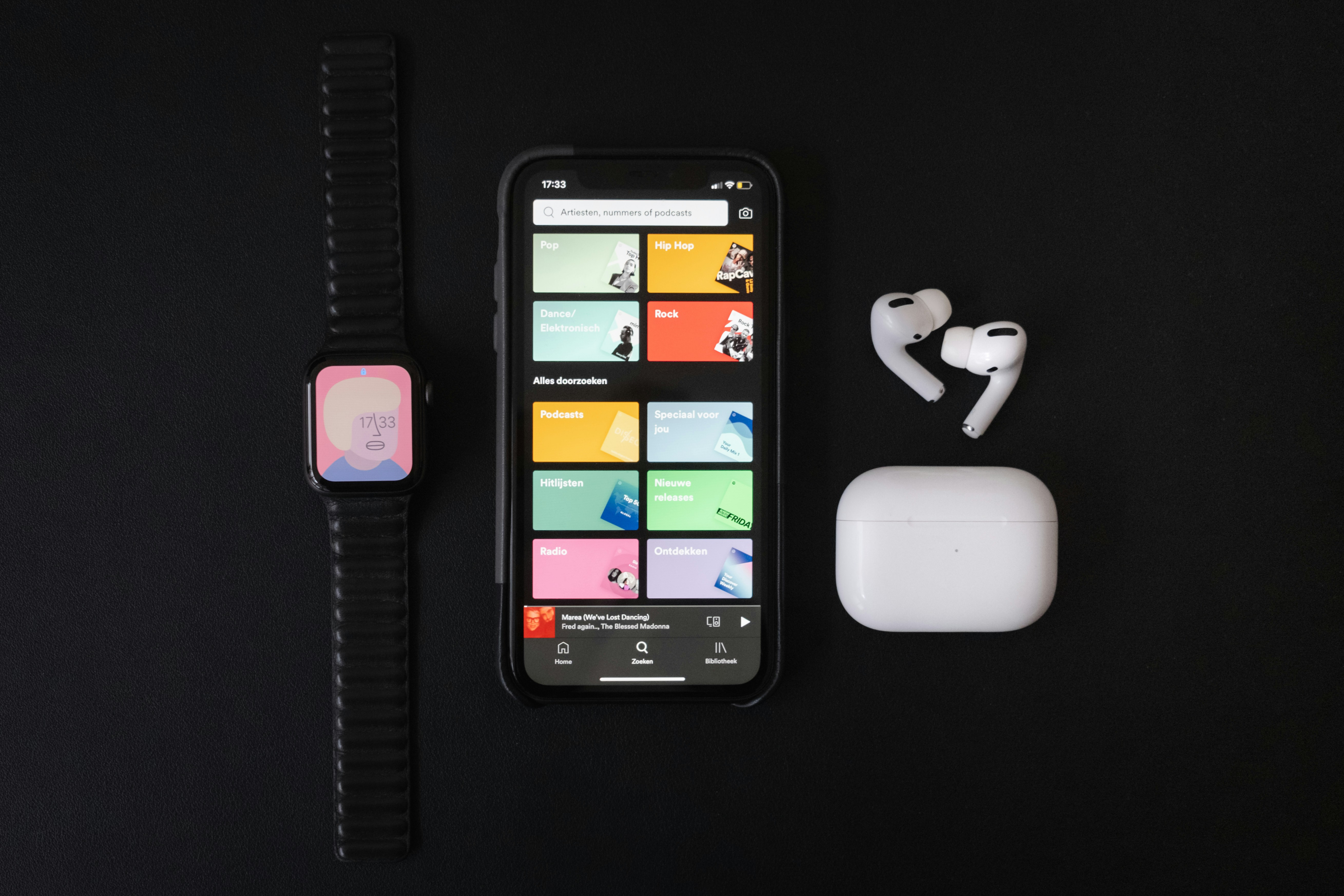 Hoe ik mijn oude iPhone omtoverde tot muziekhub dankzij Spotify