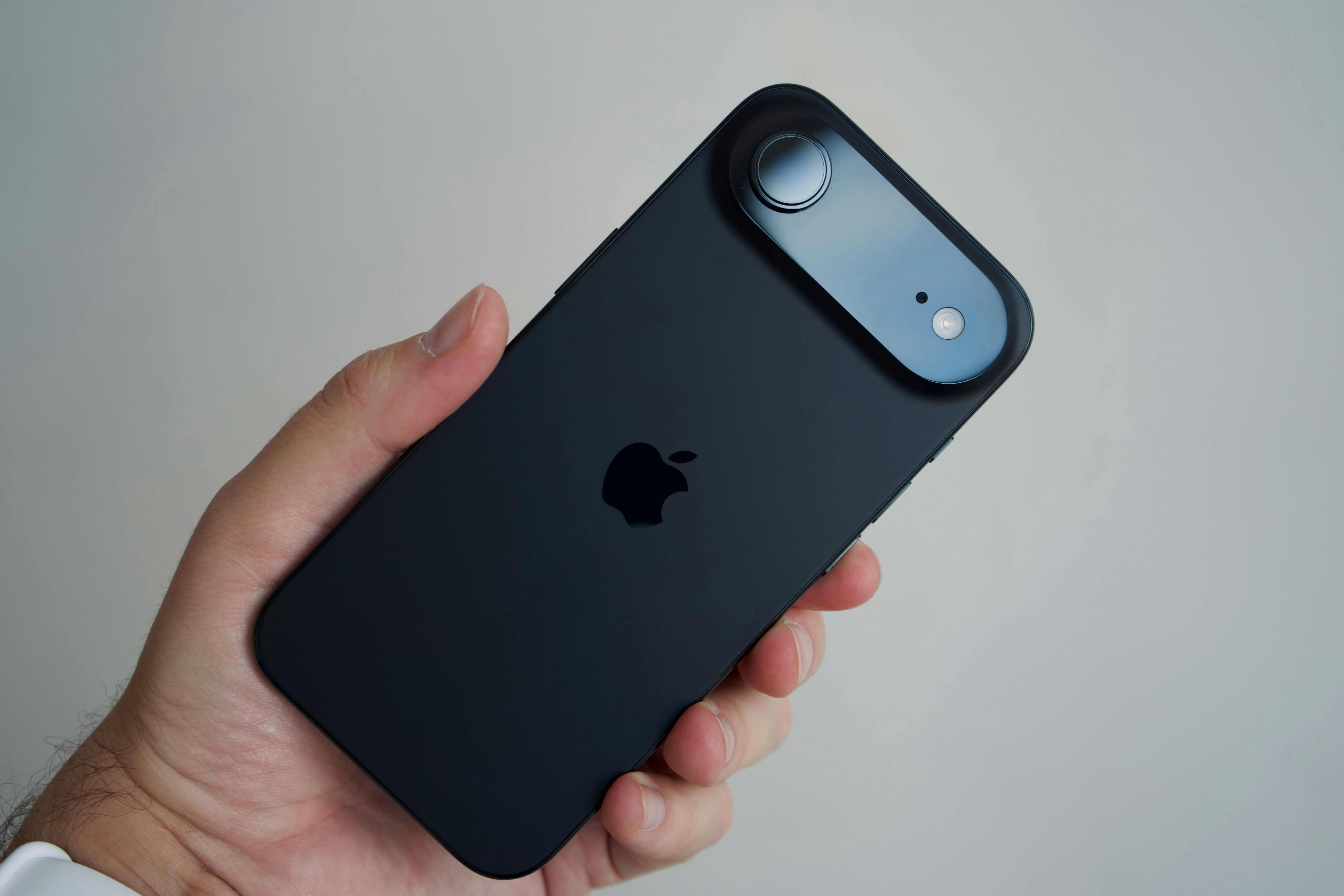 Apple iPhone Air 2