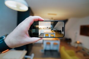 Zo maak je een beveiligingscamera van je oude smartphone